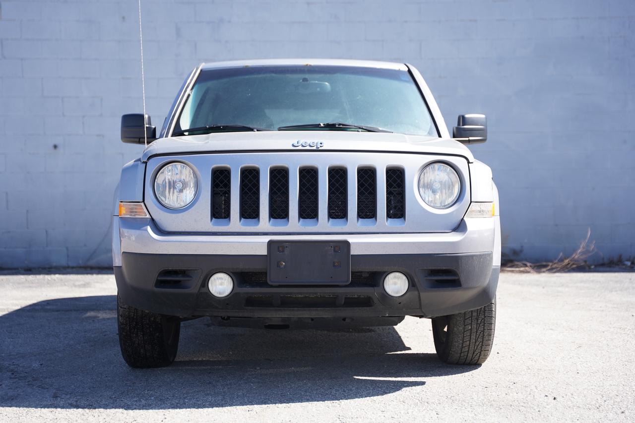 2015 Jeep Patriot SPORT PKG/AUTOMATIC/NO ACCIDENTS Photo