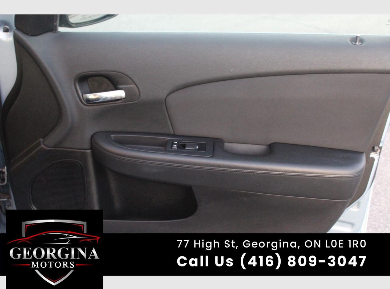 2012 Chrysler 200 LX Photo