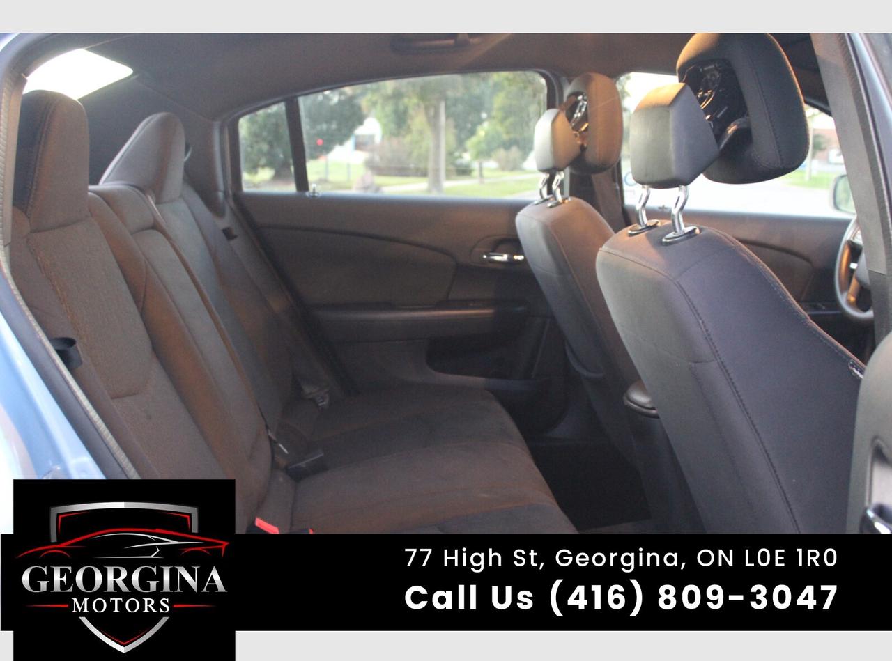 2012 Chrysler 200 LX Photo