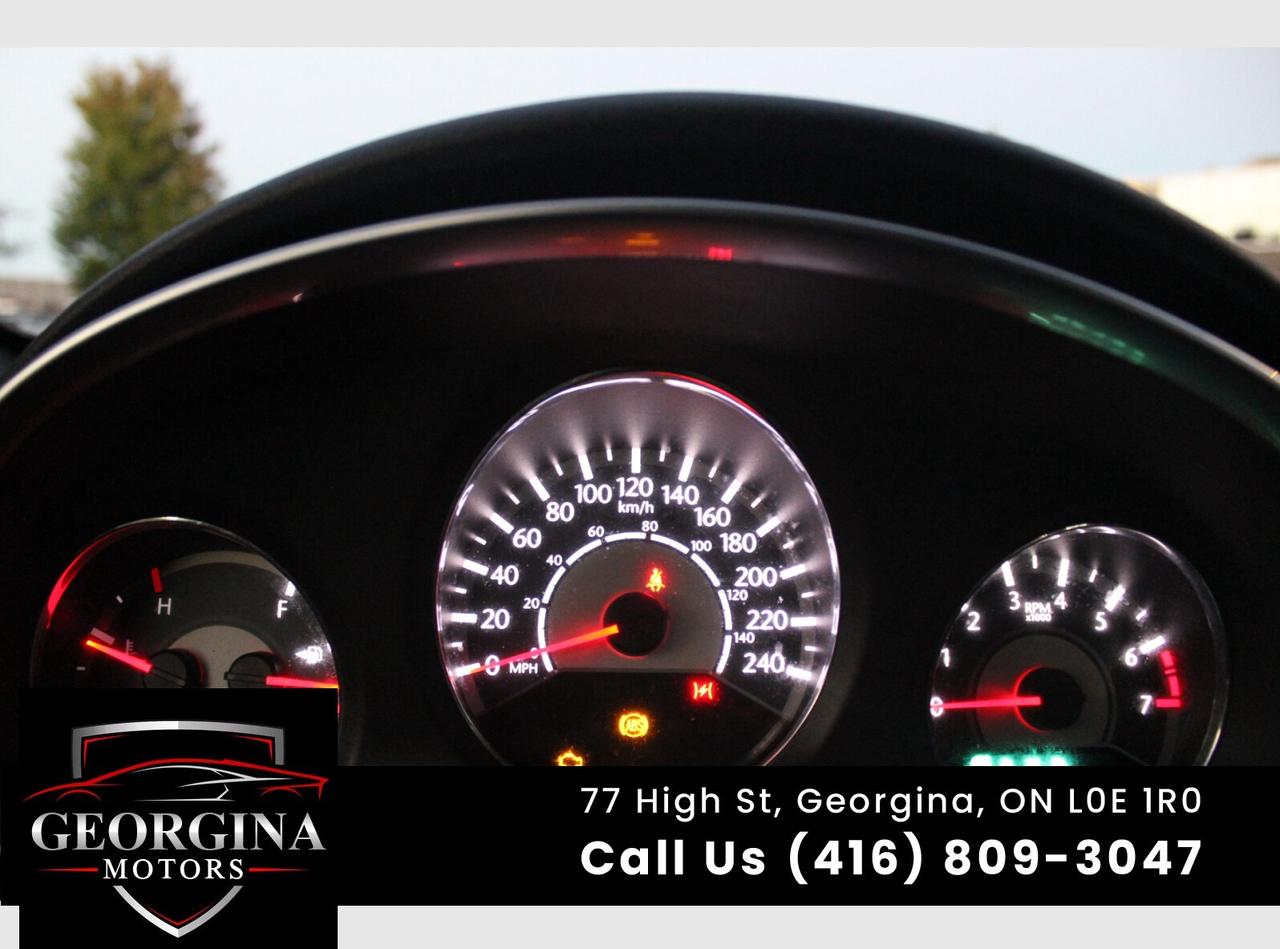 2012 Chrysler 200 LX Photo