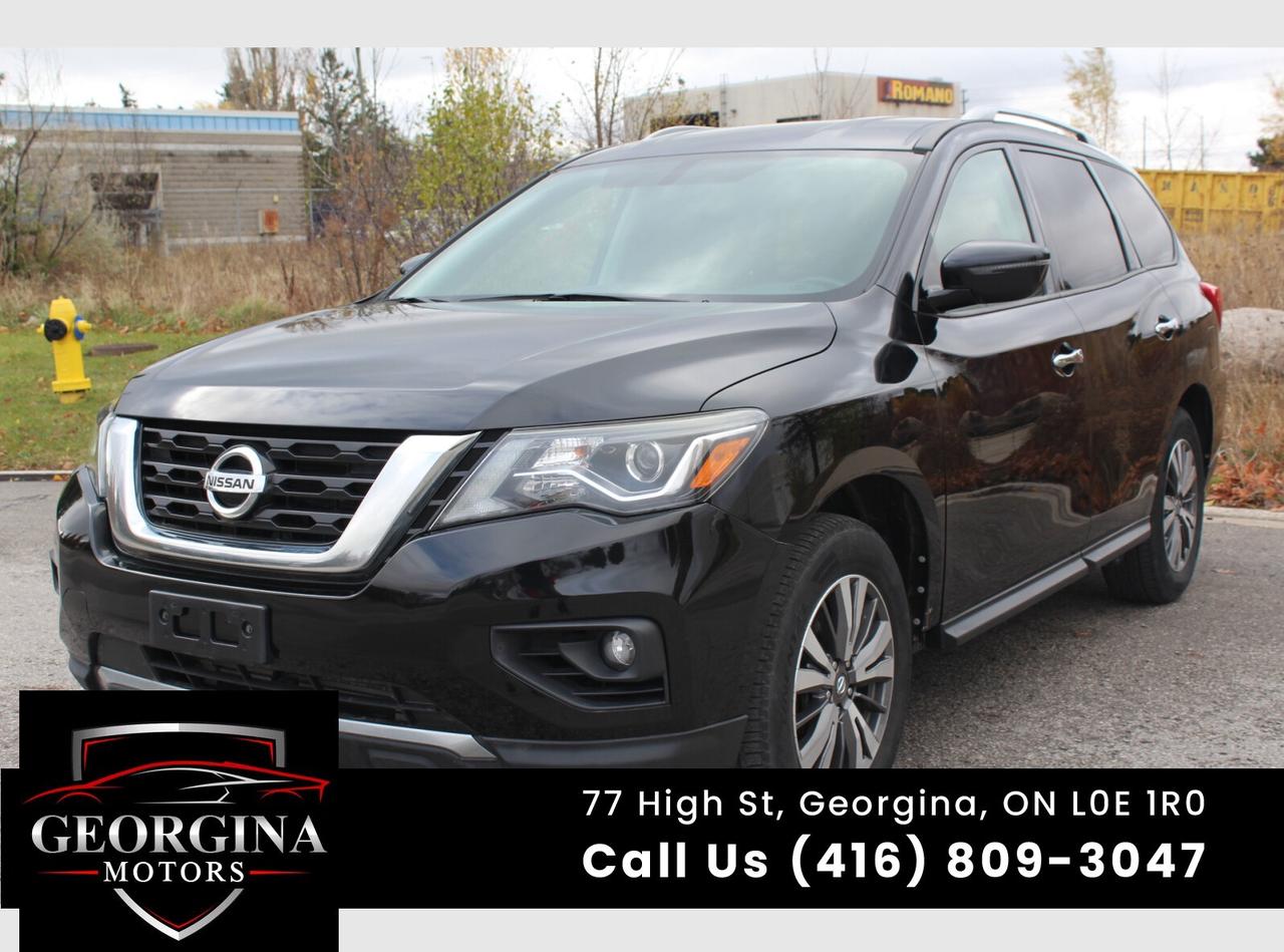 2017 Nissan Pathfinder Platinum Photo