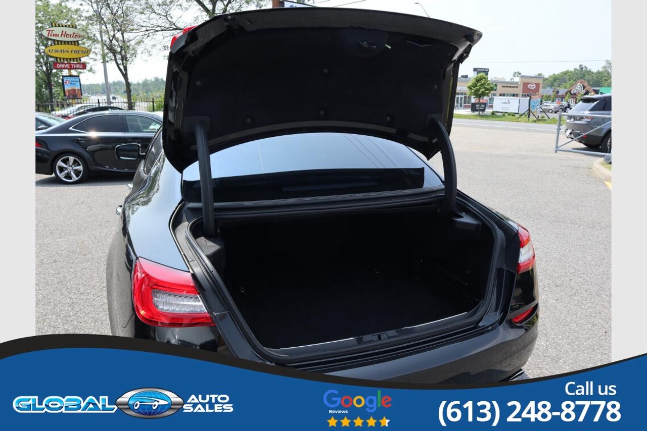 2014 Maserati Quattroporte SQ4 Photo