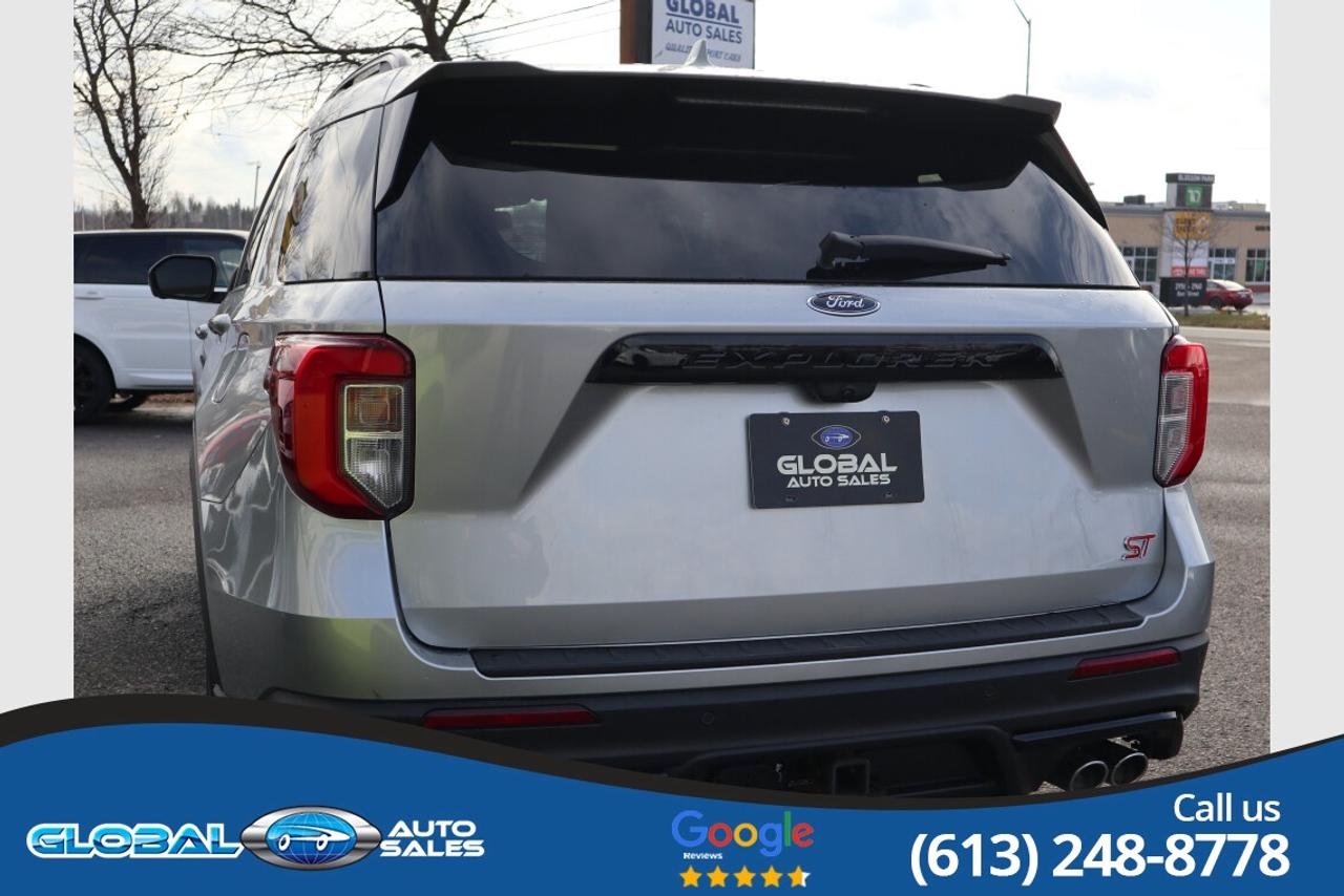 2020 Ford Explorer ST Photo