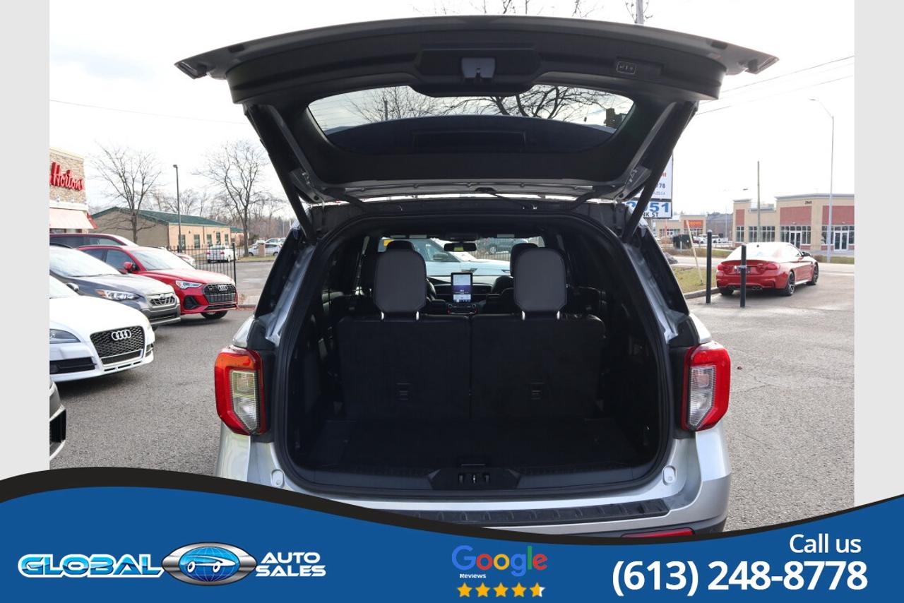 2020 Ford Explorer ST Photo