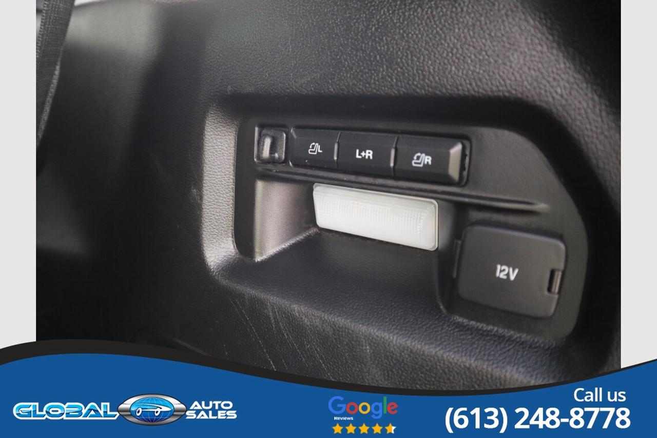 2020 Ford Explorer ST Photo