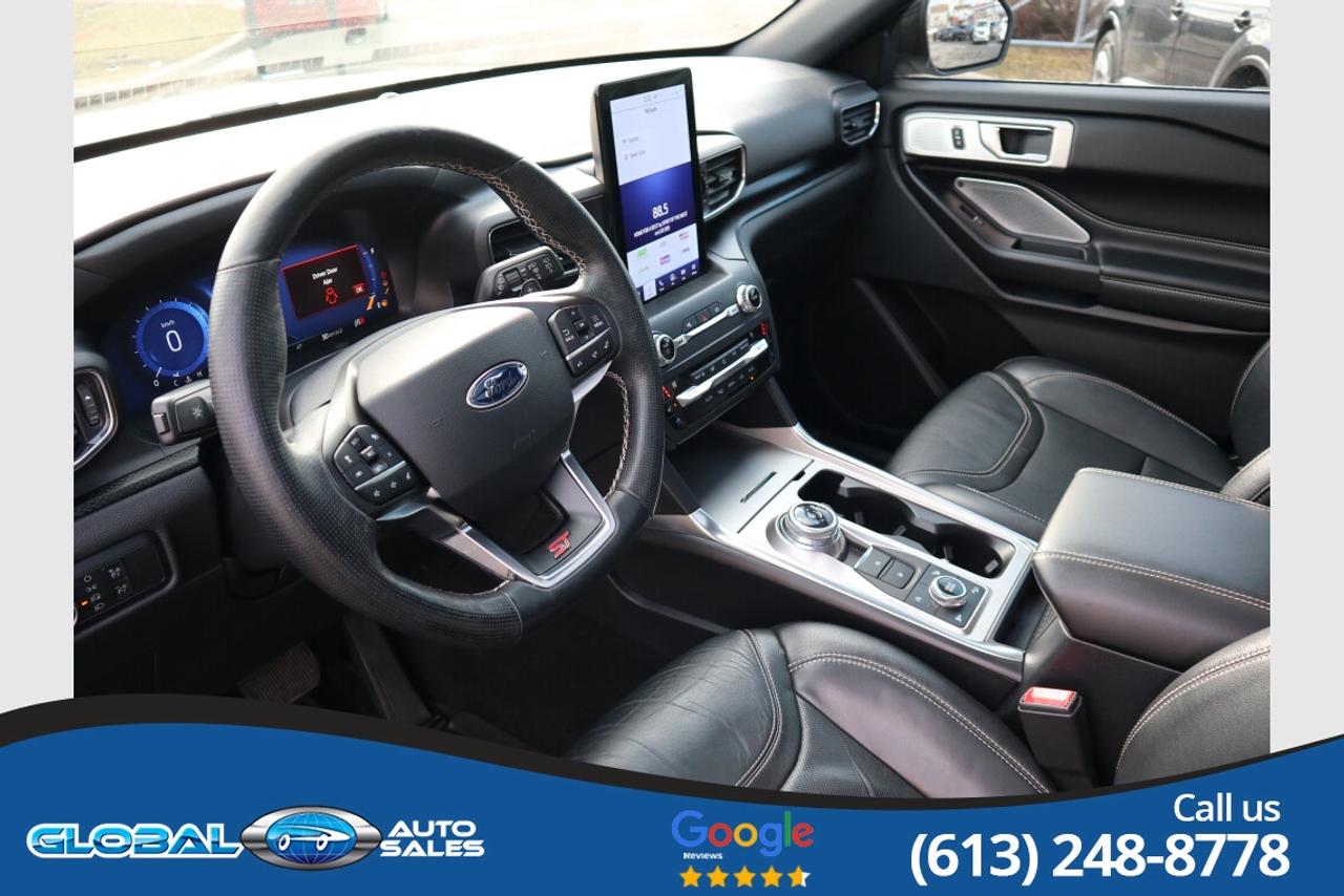 2020 Ford Explorer ST Photo