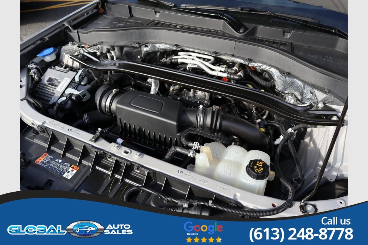 2020 Ford Explorer ST Photo