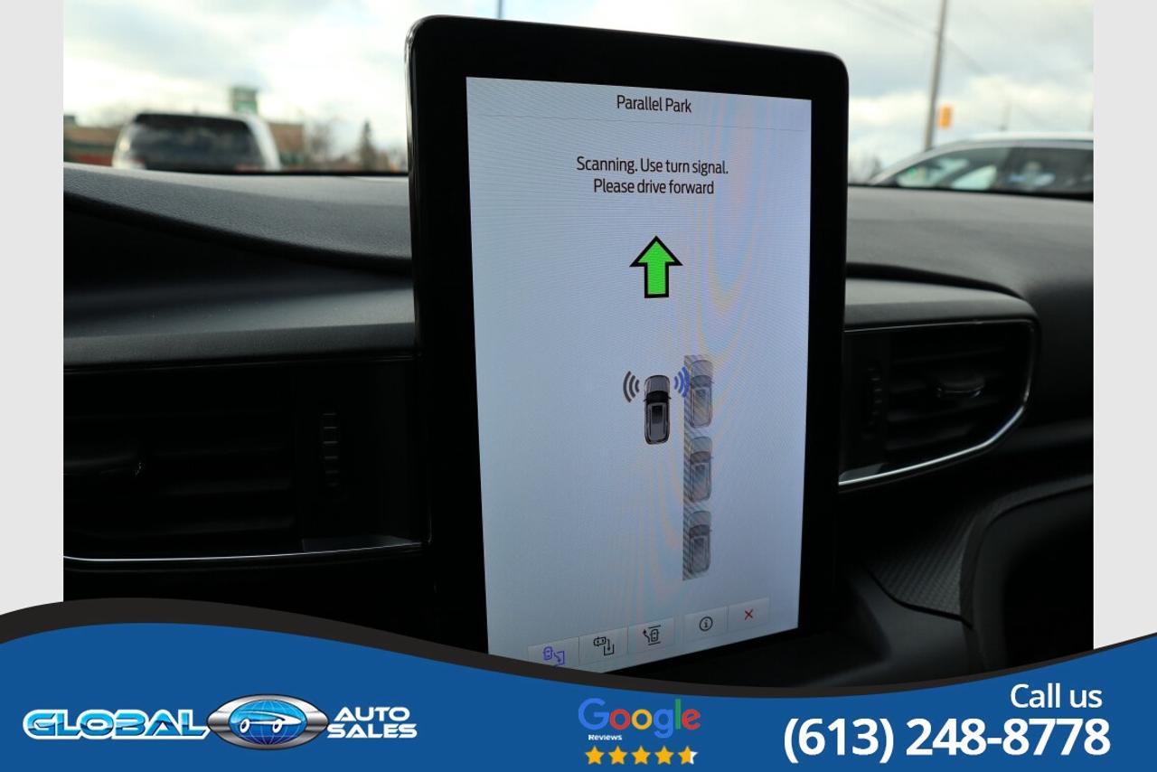 2020 Ford Explorer ST Photo