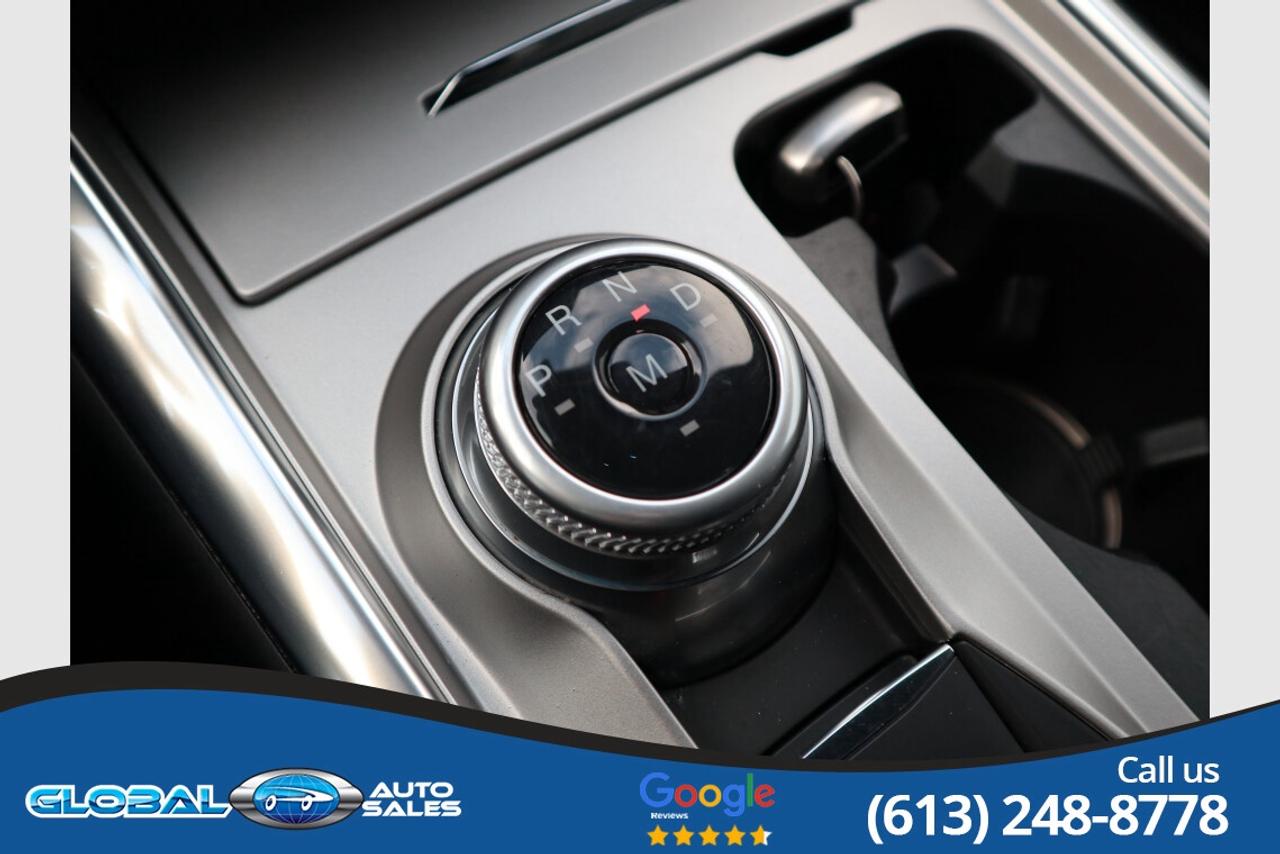 2020 Ford Explorer ST Photo