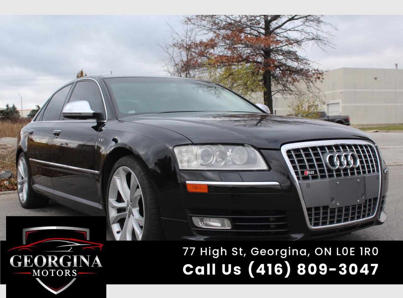 2009 Audi S8  Photo