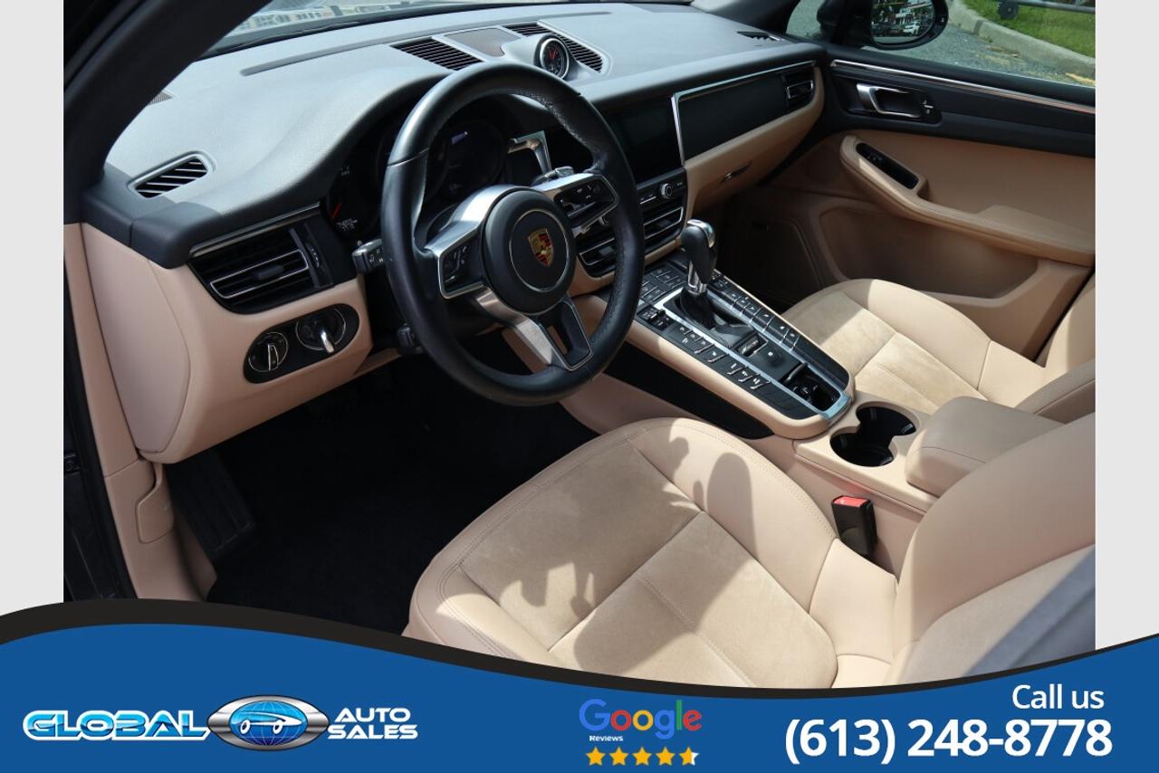 2021 Porsche Macan  Photo