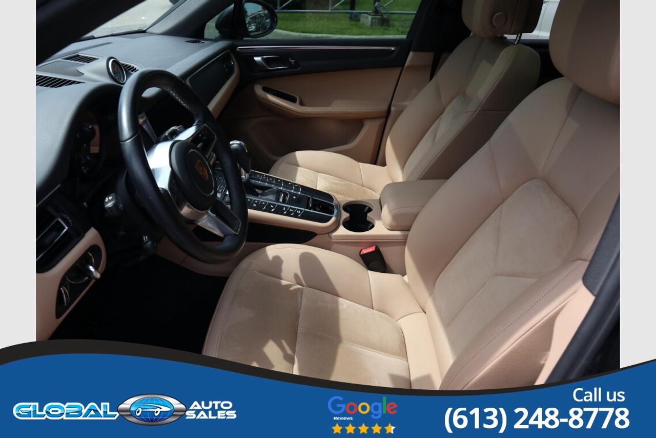 2021 Porsche Macan  Photo