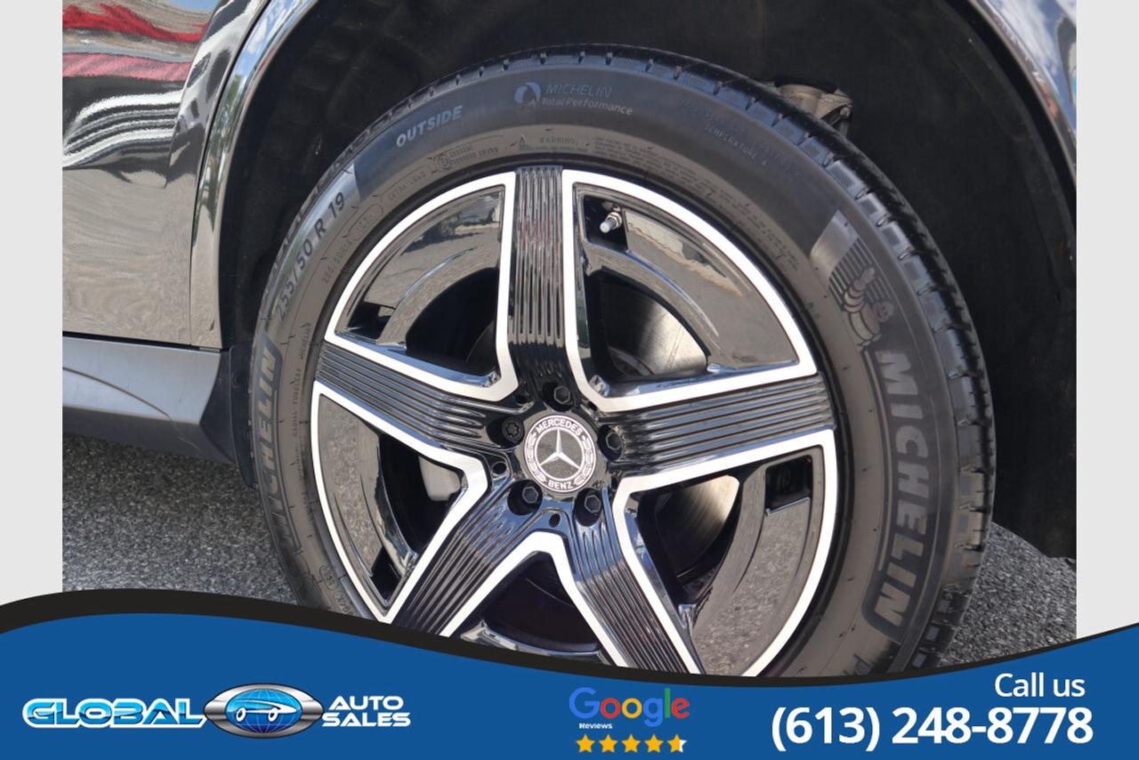 2025 Mercedes-Benz GLC-Class 300 Photo