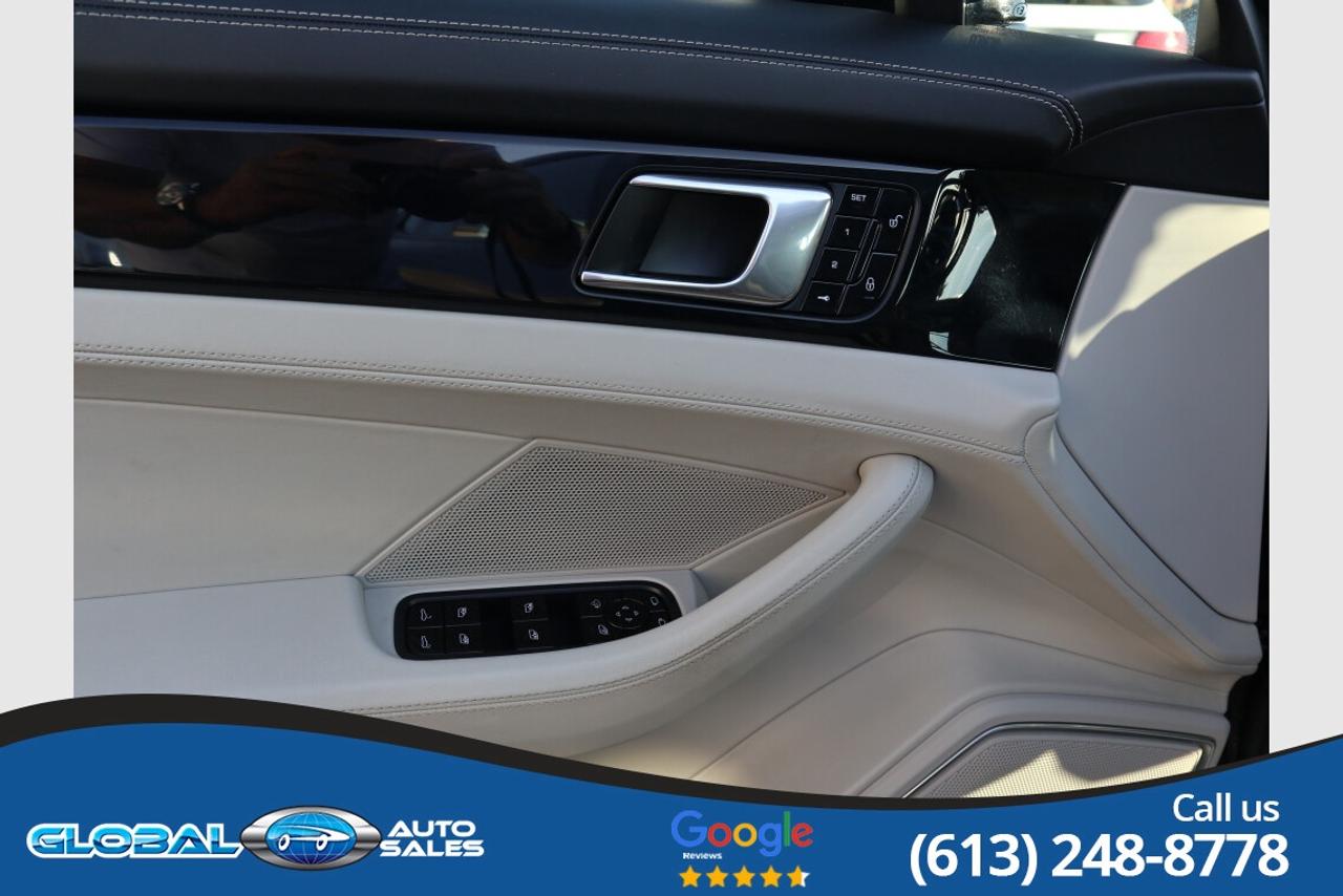 2017 Porsche Panamera 4 Photo