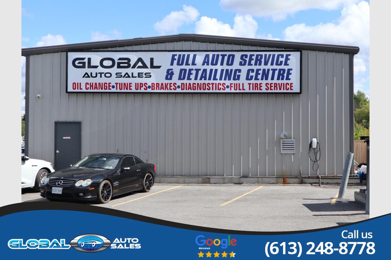 2017 Porsche Panamera 4 Photo