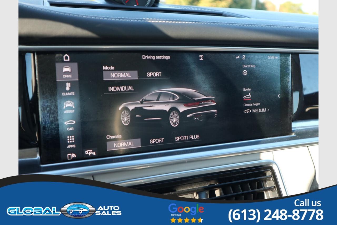 2017 Porsche Panamera 4 Photo