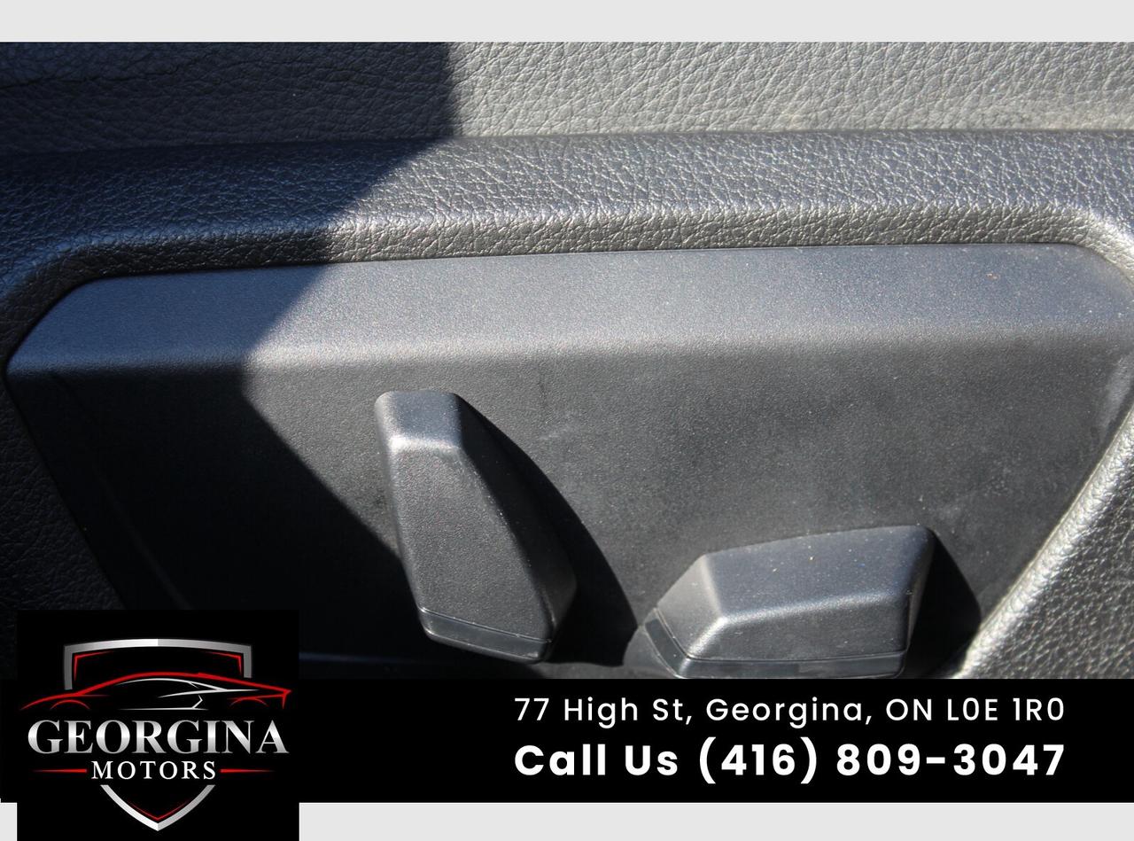 2014 BMW 3-Series 320i Photo