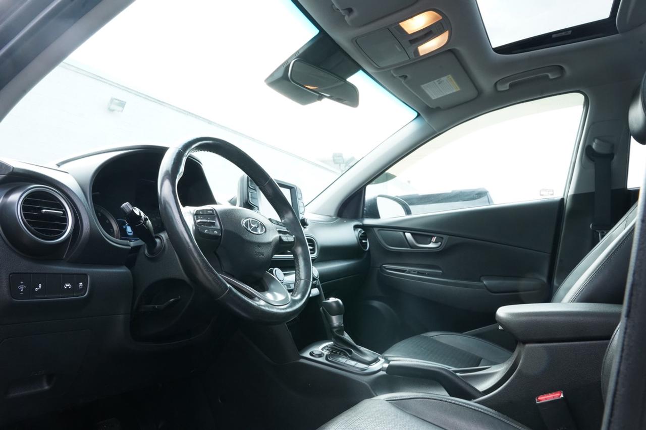 2020 Hyundai KONA SEL/ LUXURY/SUNROOF/ LEATHER/ APPLE CARPLAY/ NO AC Photo