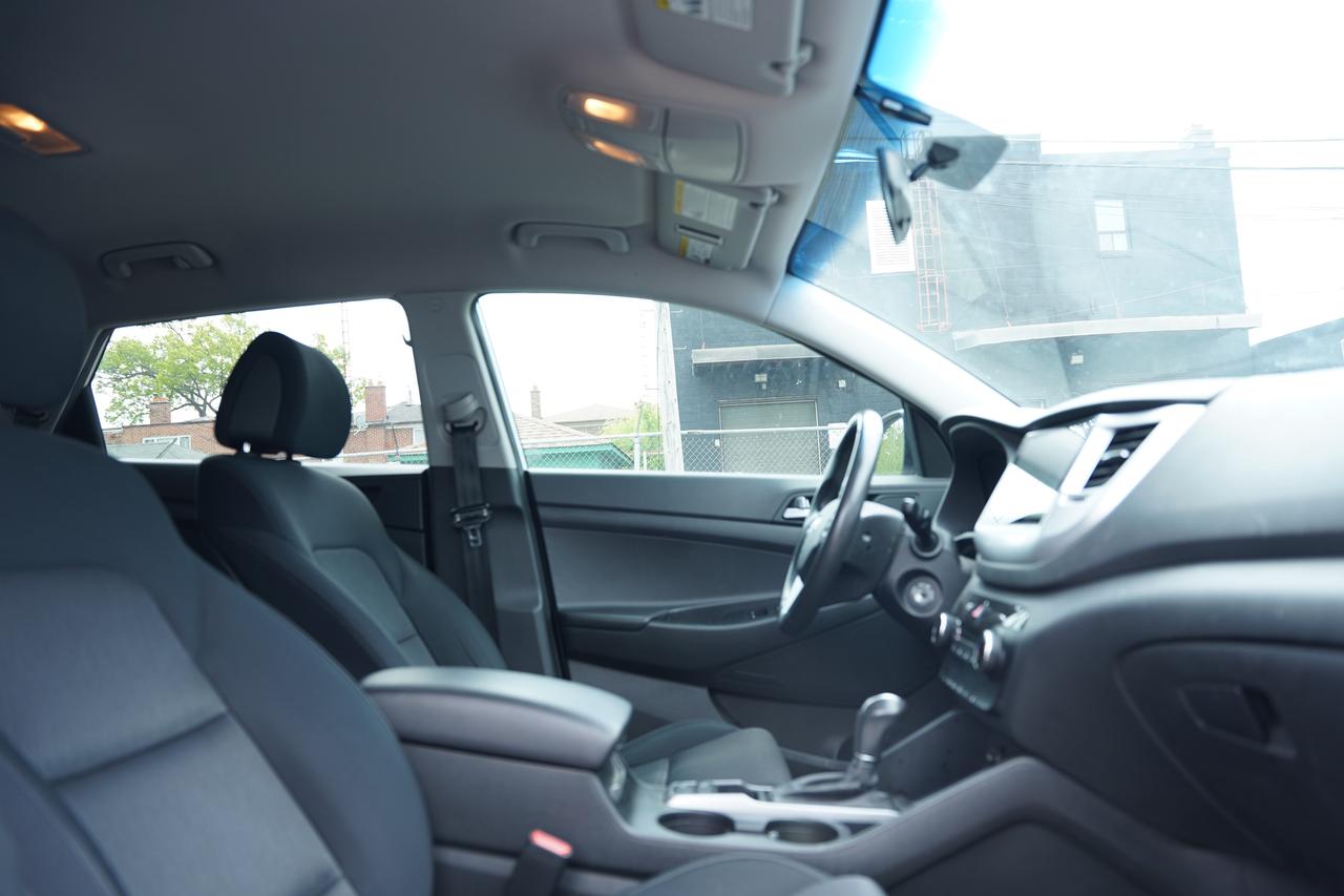 2016 Hyundai Tucson SE/NO ACCIDENTS/2.0L Photo