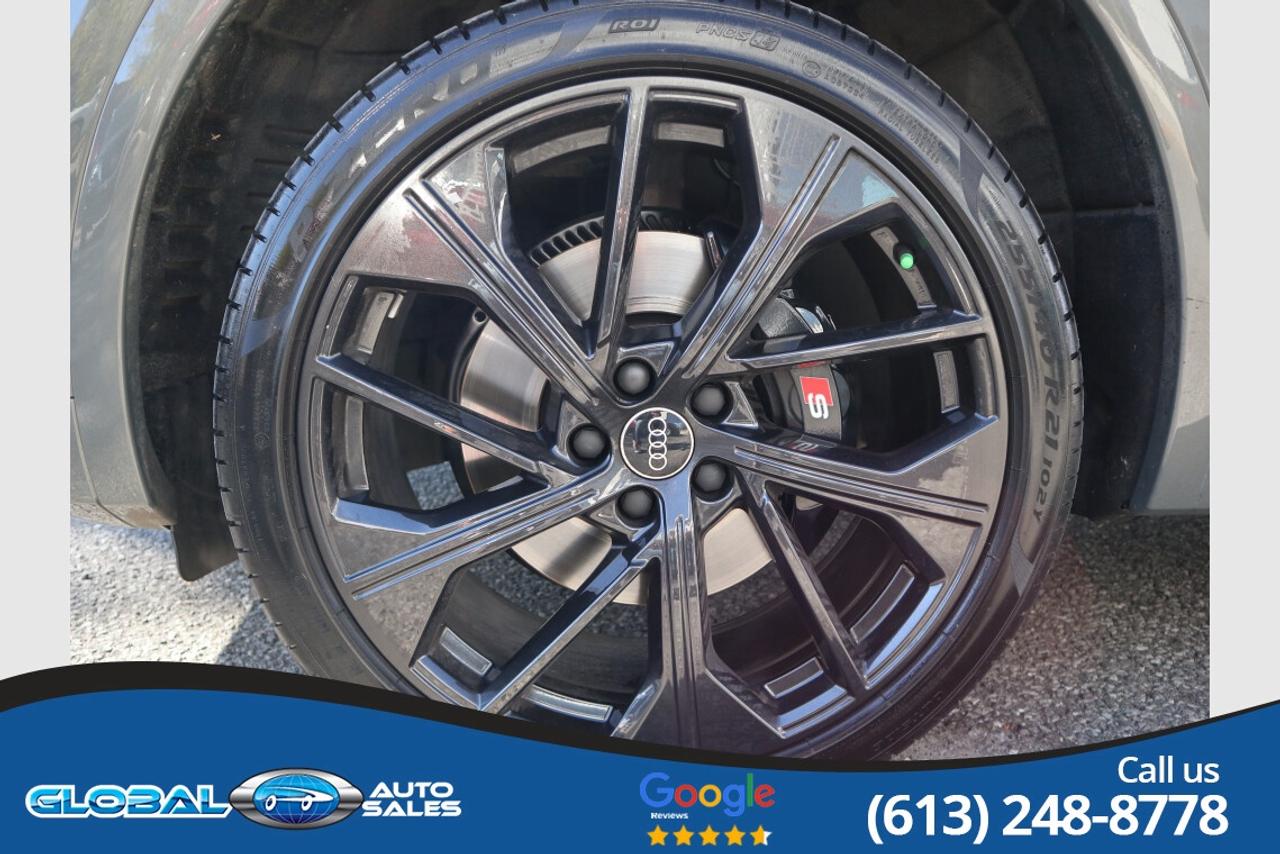 2025 Audi SQ5 Prestige Photo