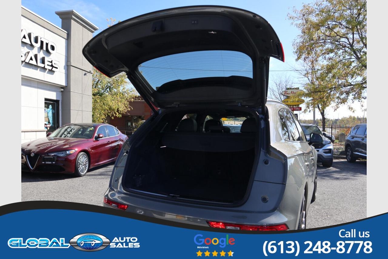 2025 Audi SQ5 Prestige Photo