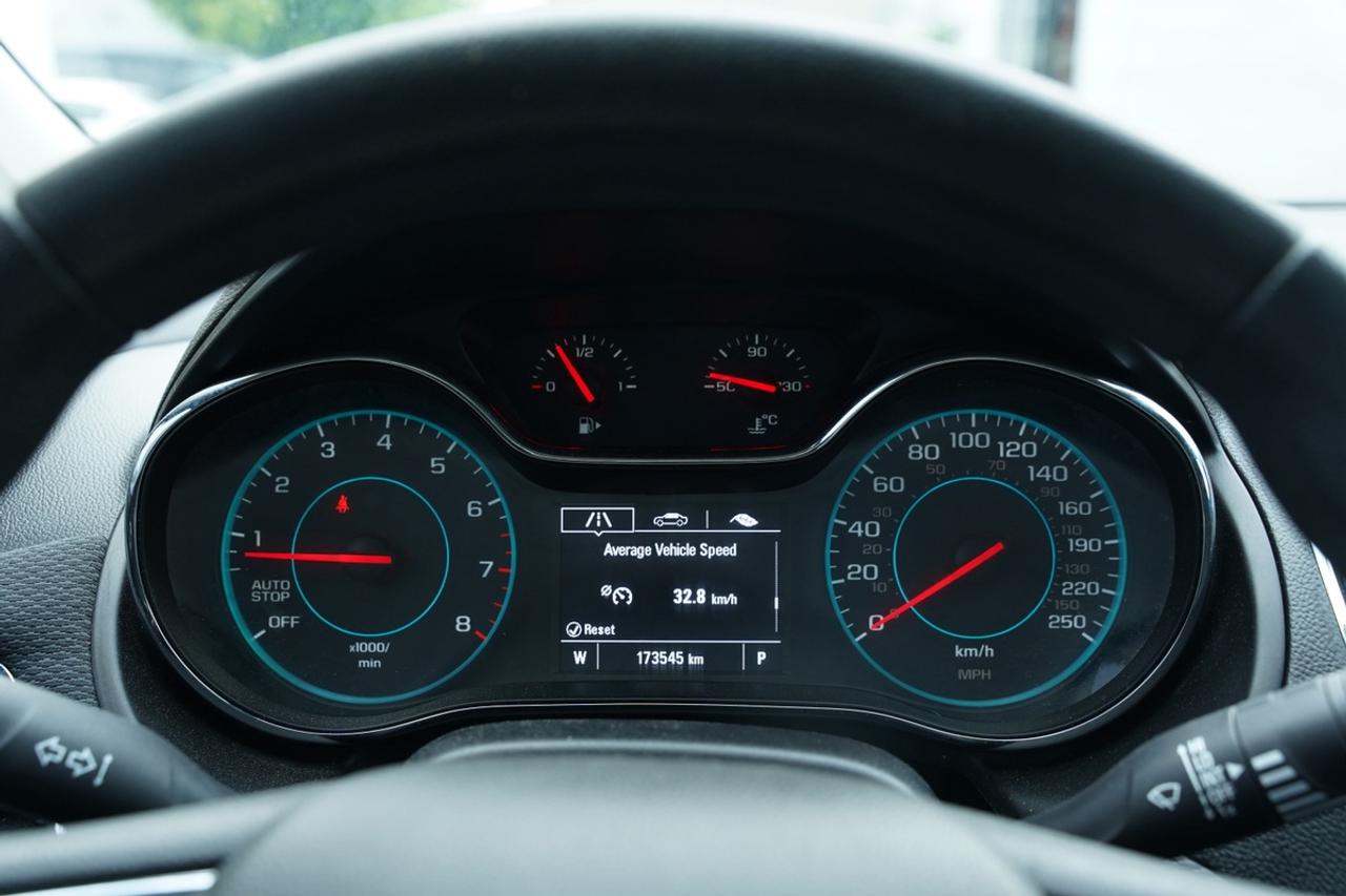 2018 Chevrolet Cruze LT PKG/ NO ACCIDENTS/ LANE ASISST Photo