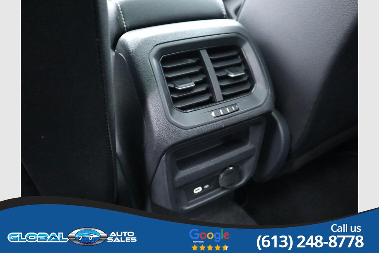 2024 Volkswagen Tiguan SE Photo