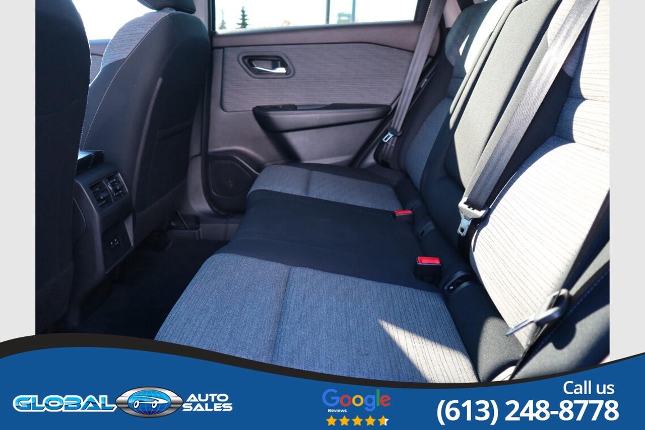 2023 Nissan Rogue SV MOONROOF Photo