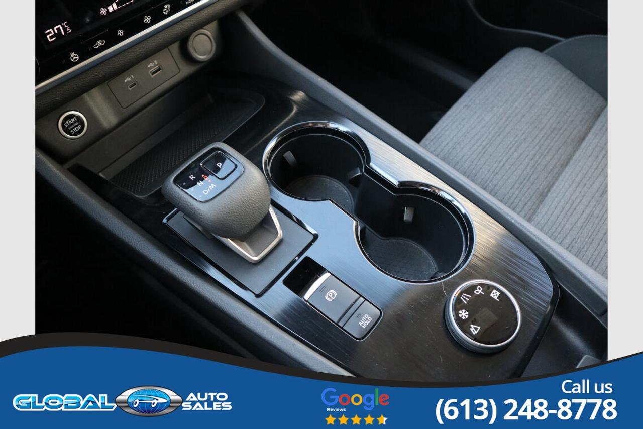 2023 Nissan Rogue SV MOONROOF Photo