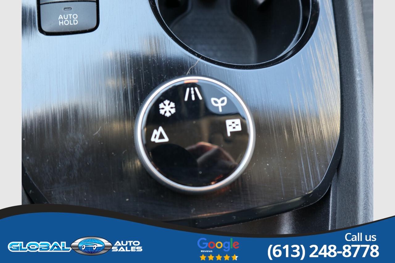 2023 Nissan Rogue SV MOONROOF Photo