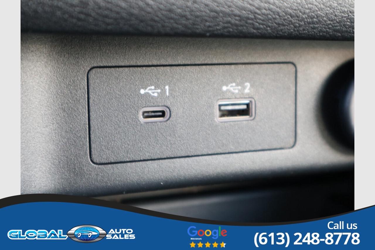 2023 Nissan Rogue SV MOONROOF Photo