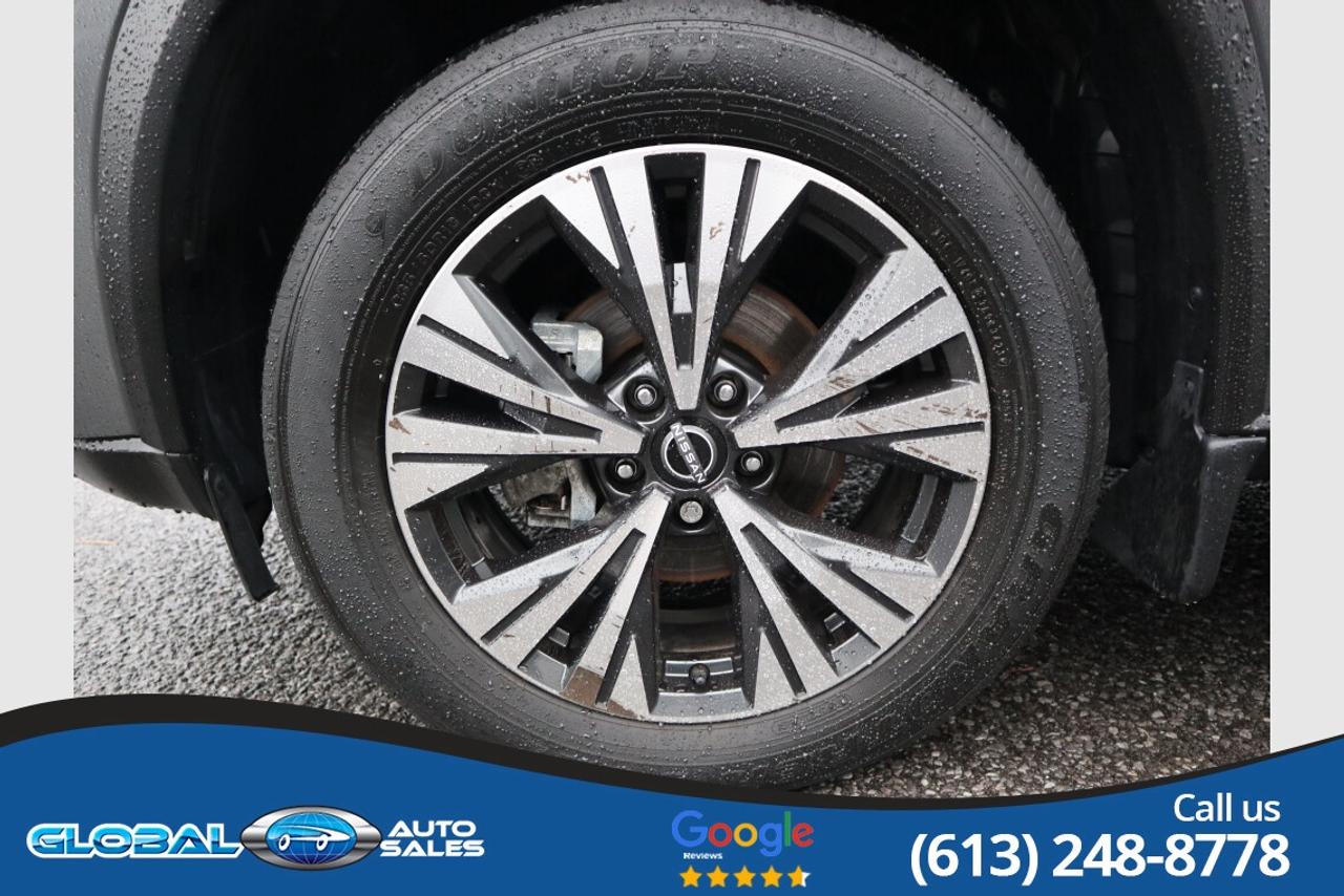 2023 Nissan Rogue SV MOONROOF Photo3