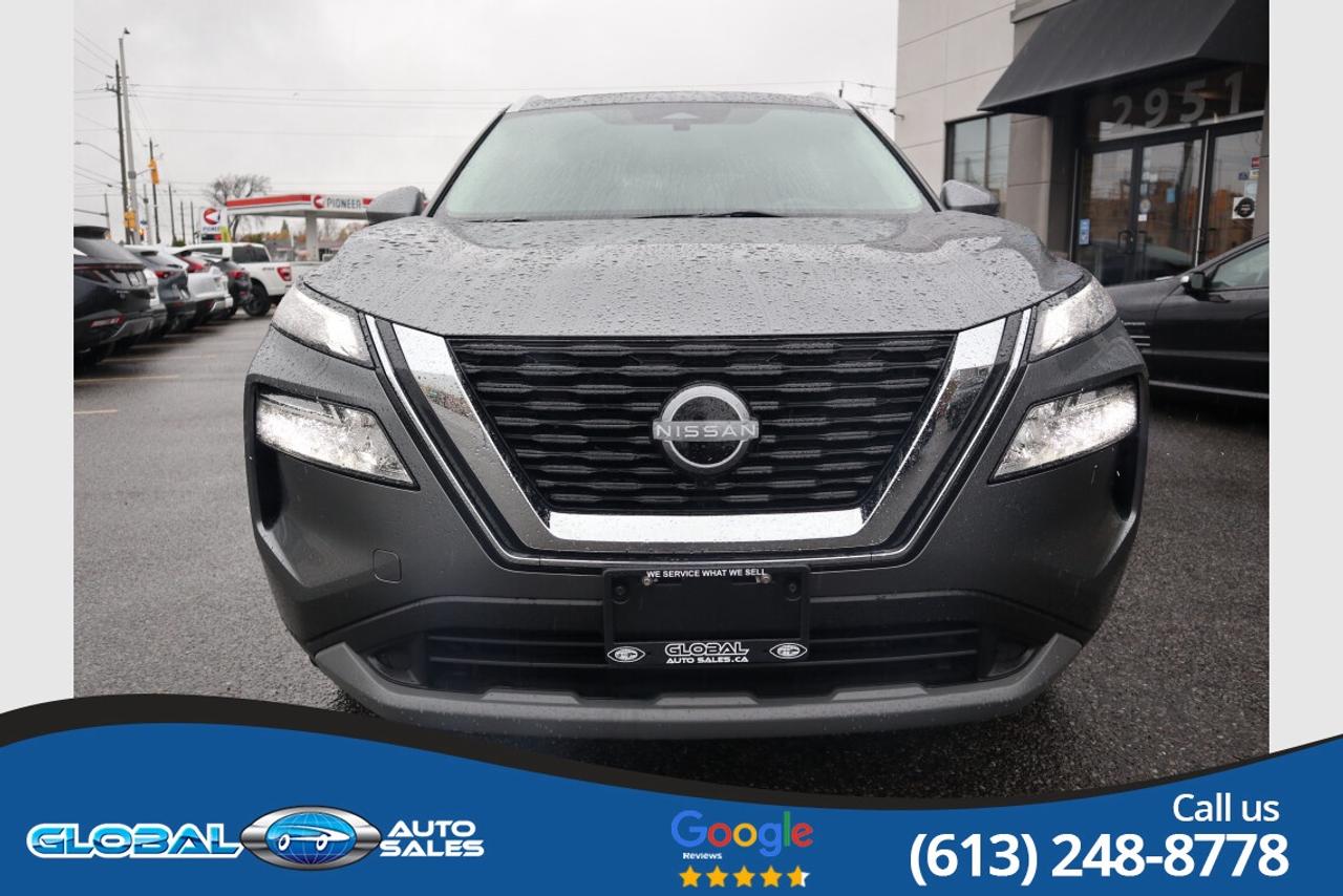 2023 Nissan Rogue SV MOONROOF Photo