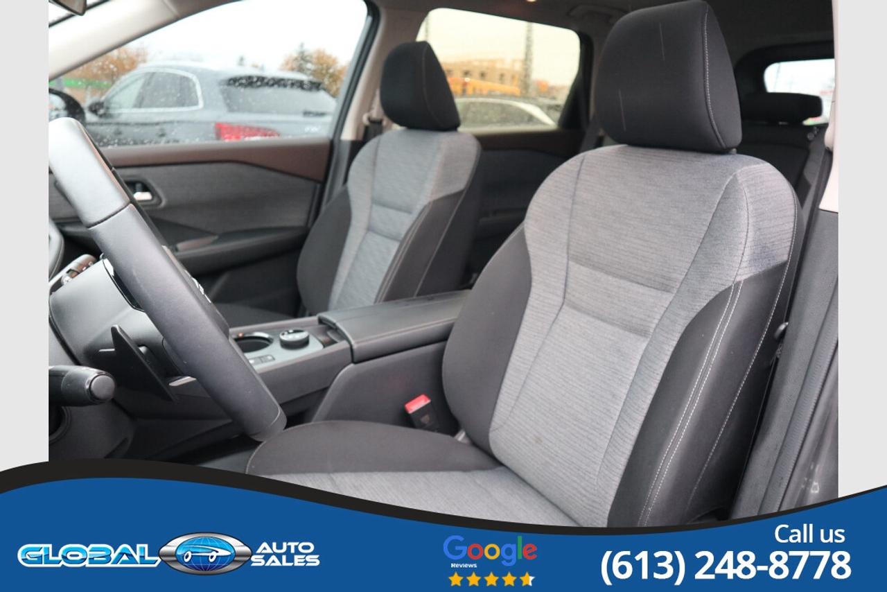 2023 Nissan Rogue SV MOONROOF Photo