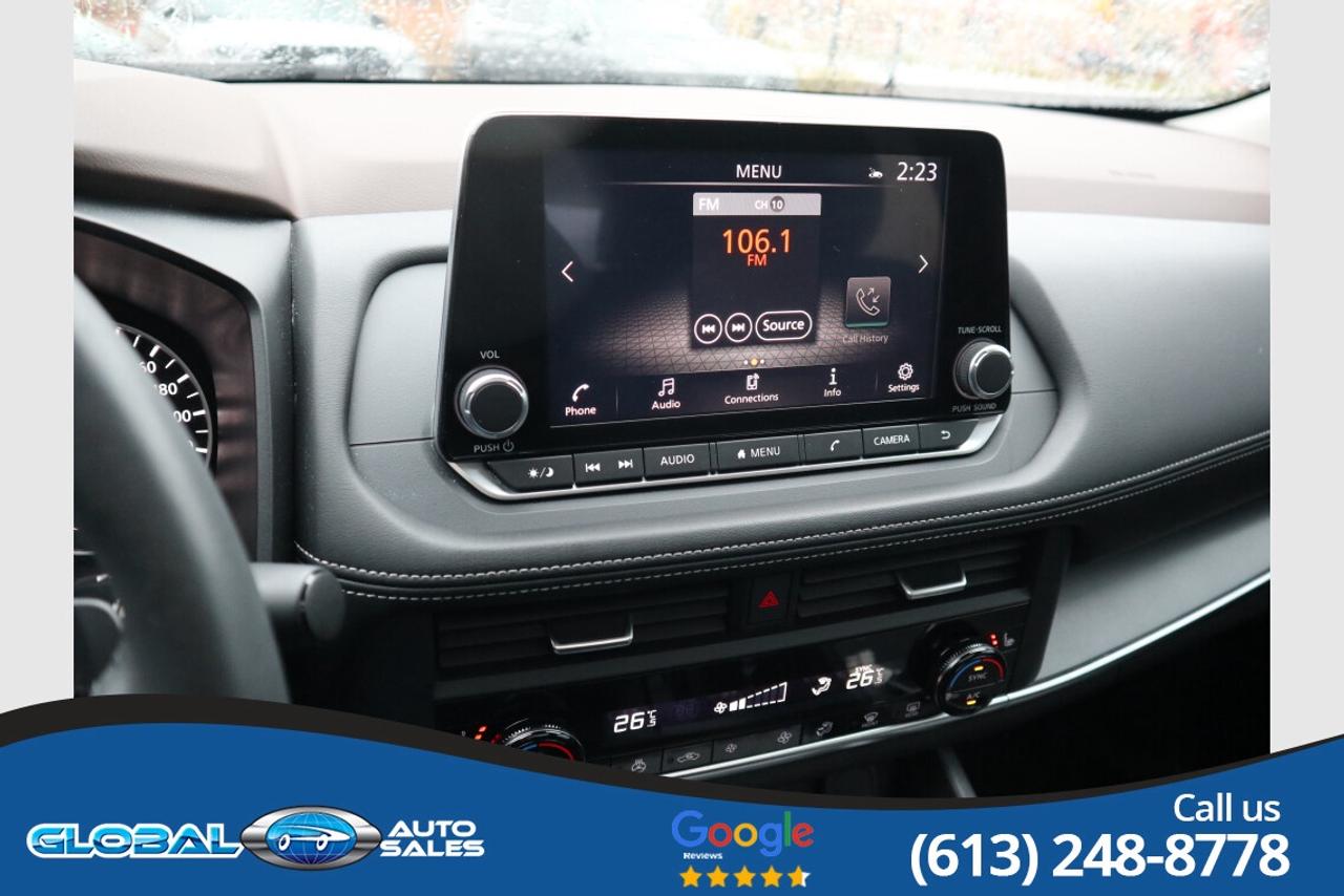 2023 Nissan Rogue SV MOONROOF Photo