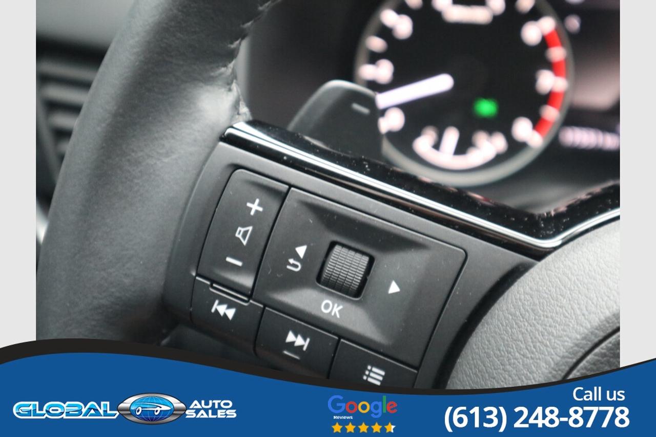 2023 Nissan Rogue SV MOONROOF Photo