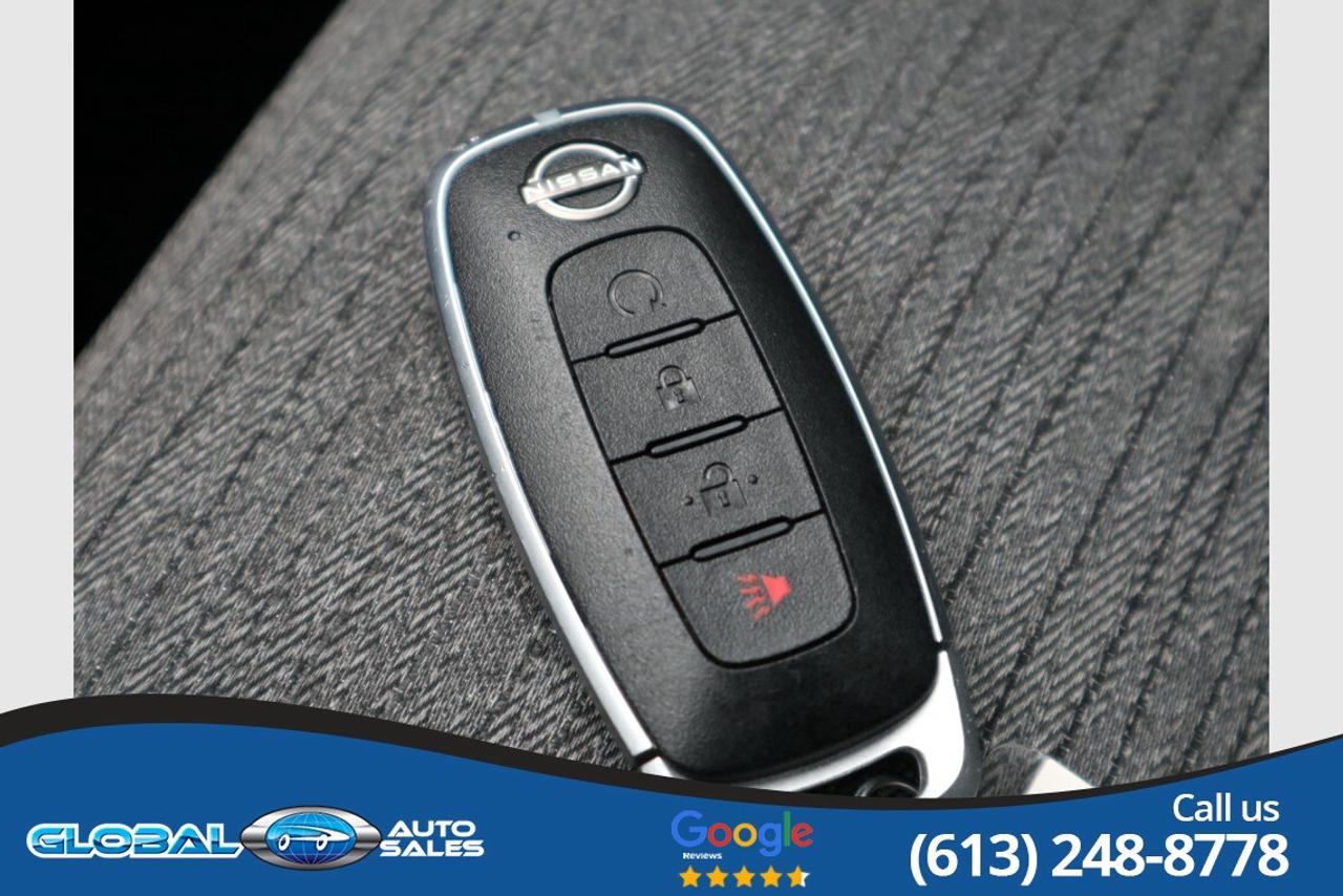 2023 Nissan Rogue SV MOONROOF Photo