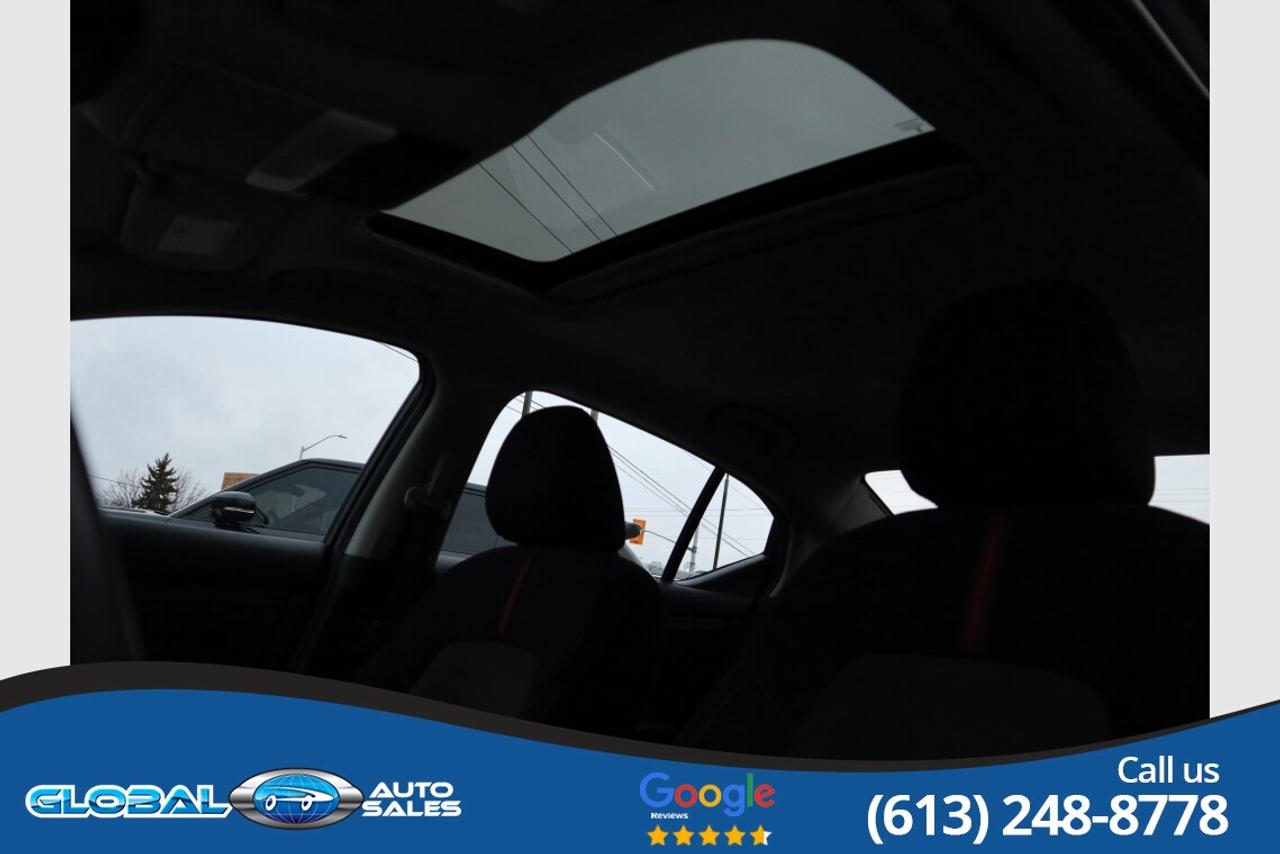 2023 Nissan Sentra SR Photo