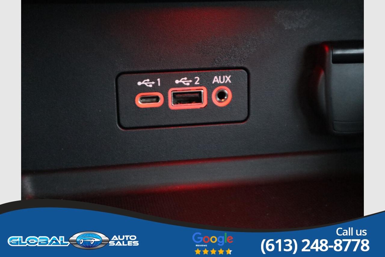 2023 Nissan Sentra SR Photo