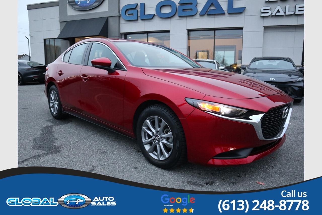 2023 Mazda MAZDA3 GX Photo0