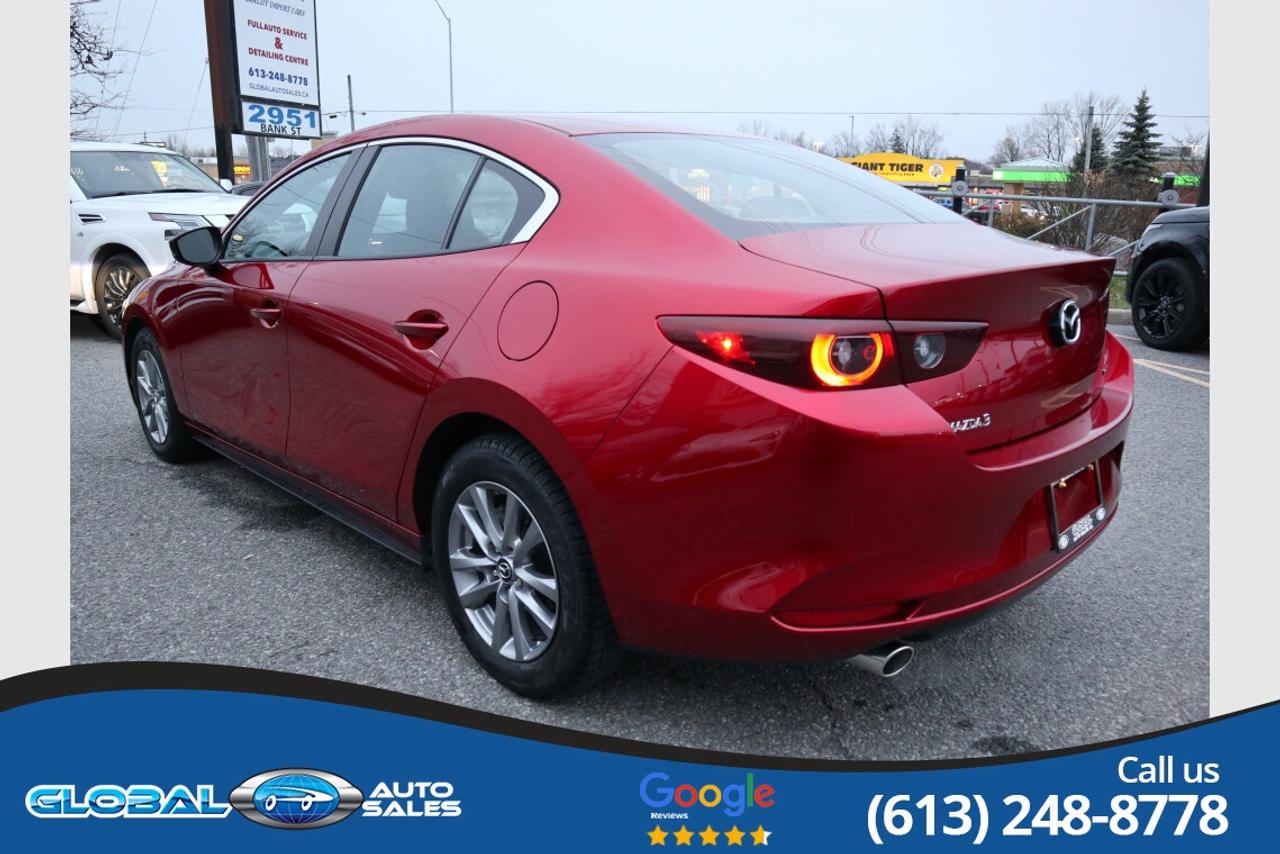 2023 Mazda MAZDA3 GX Photo