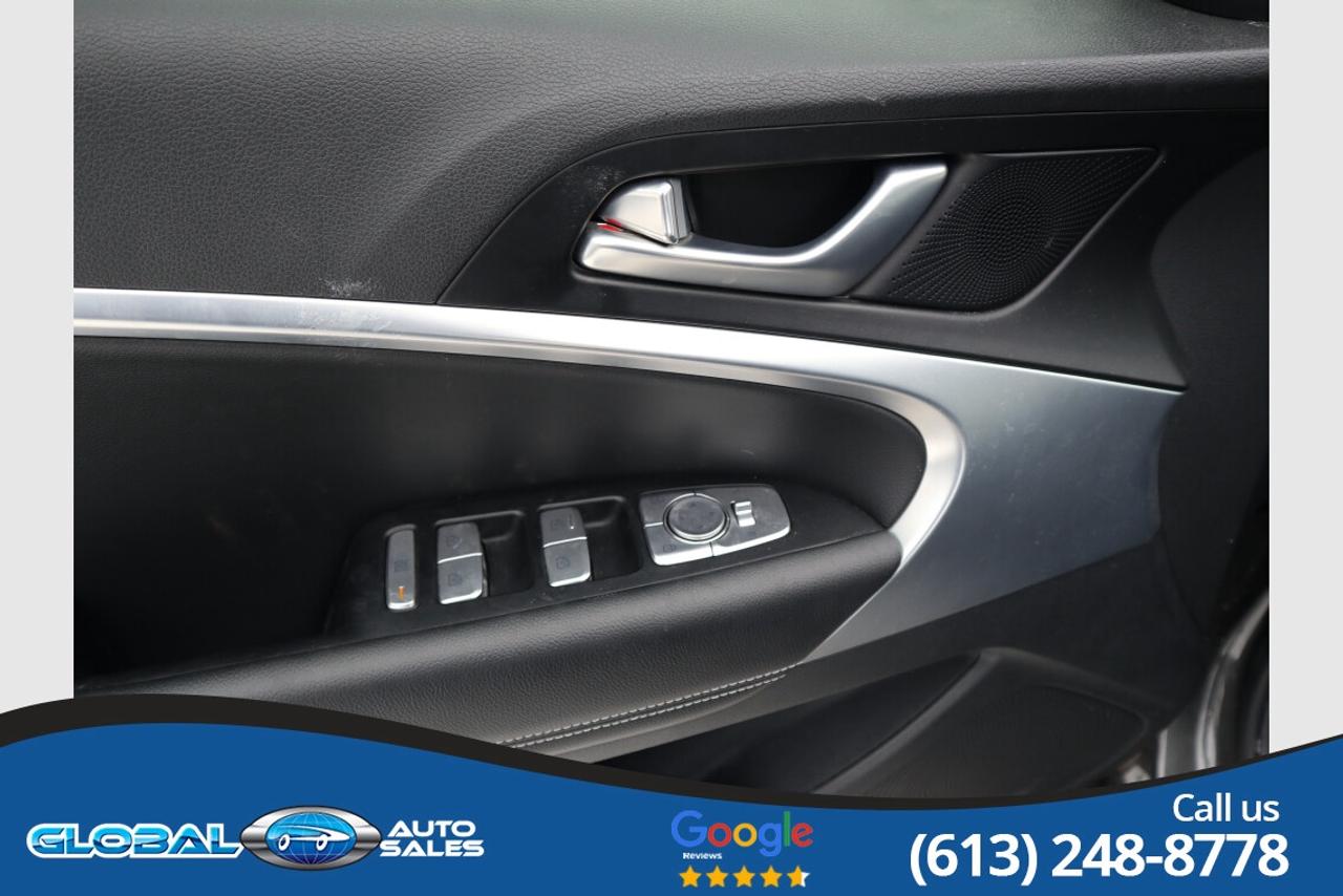 2023 Genesis G70 2.0 T Photo