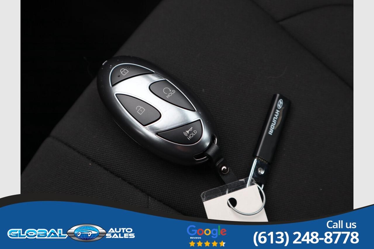 2025 Hyundai Elantra Preferred IVT w/Tech Pkg Photo