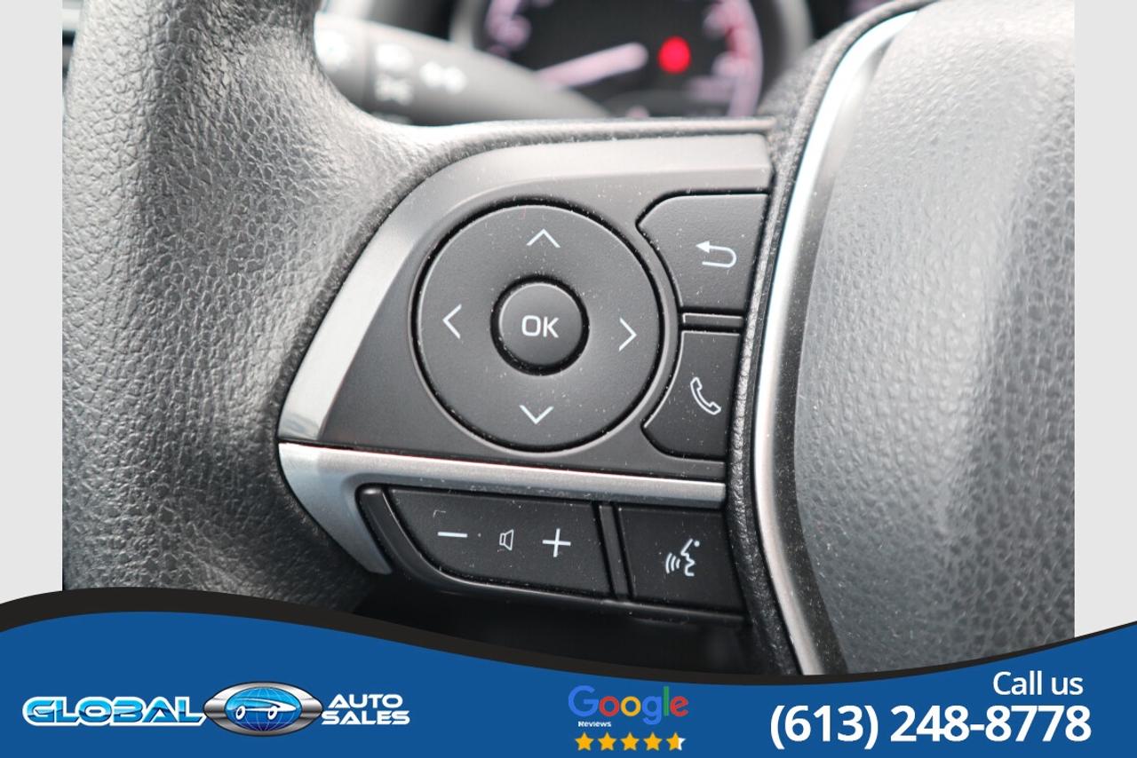 2021 Toyota Camry LE Photo