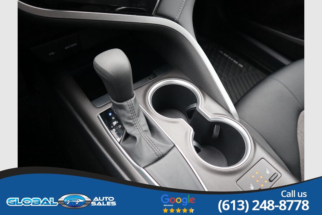 2021 Toyota Camry LE Photo