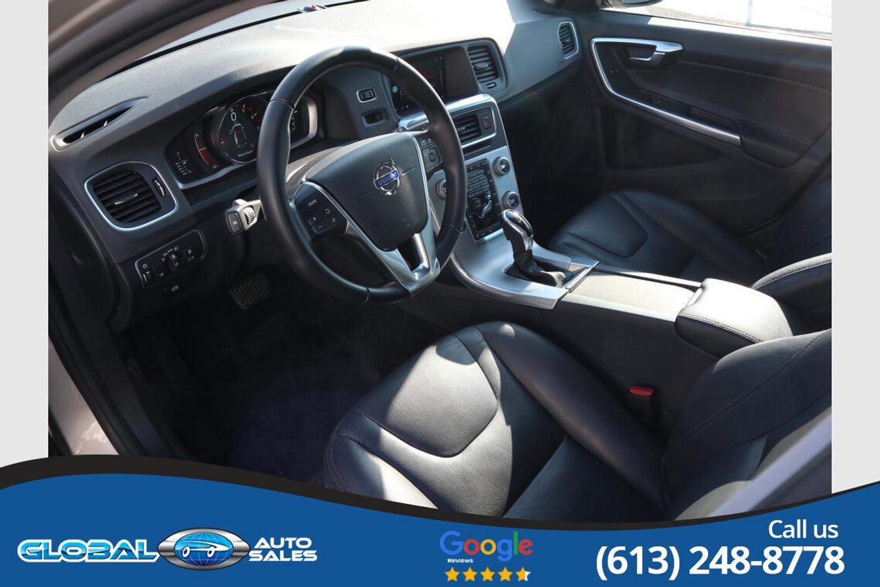 2017 Volvo V60 T5 Premier Photo