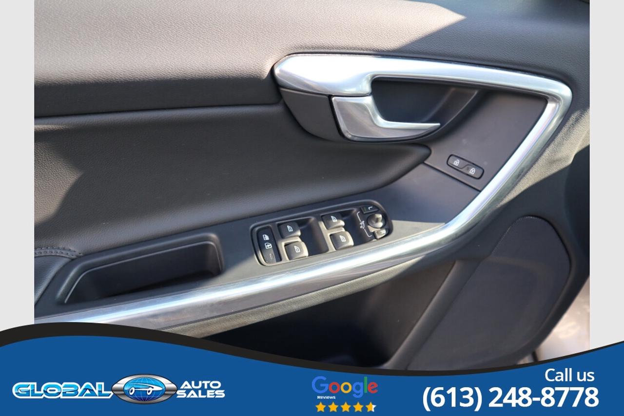 2017 Volvo V60 T5 Premier Photo