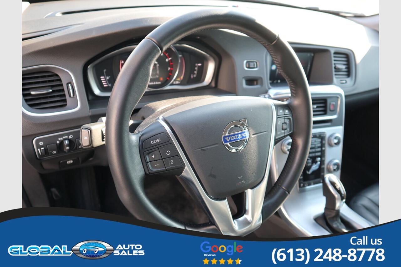 2017 Volvo V60 T5 Premier Photo