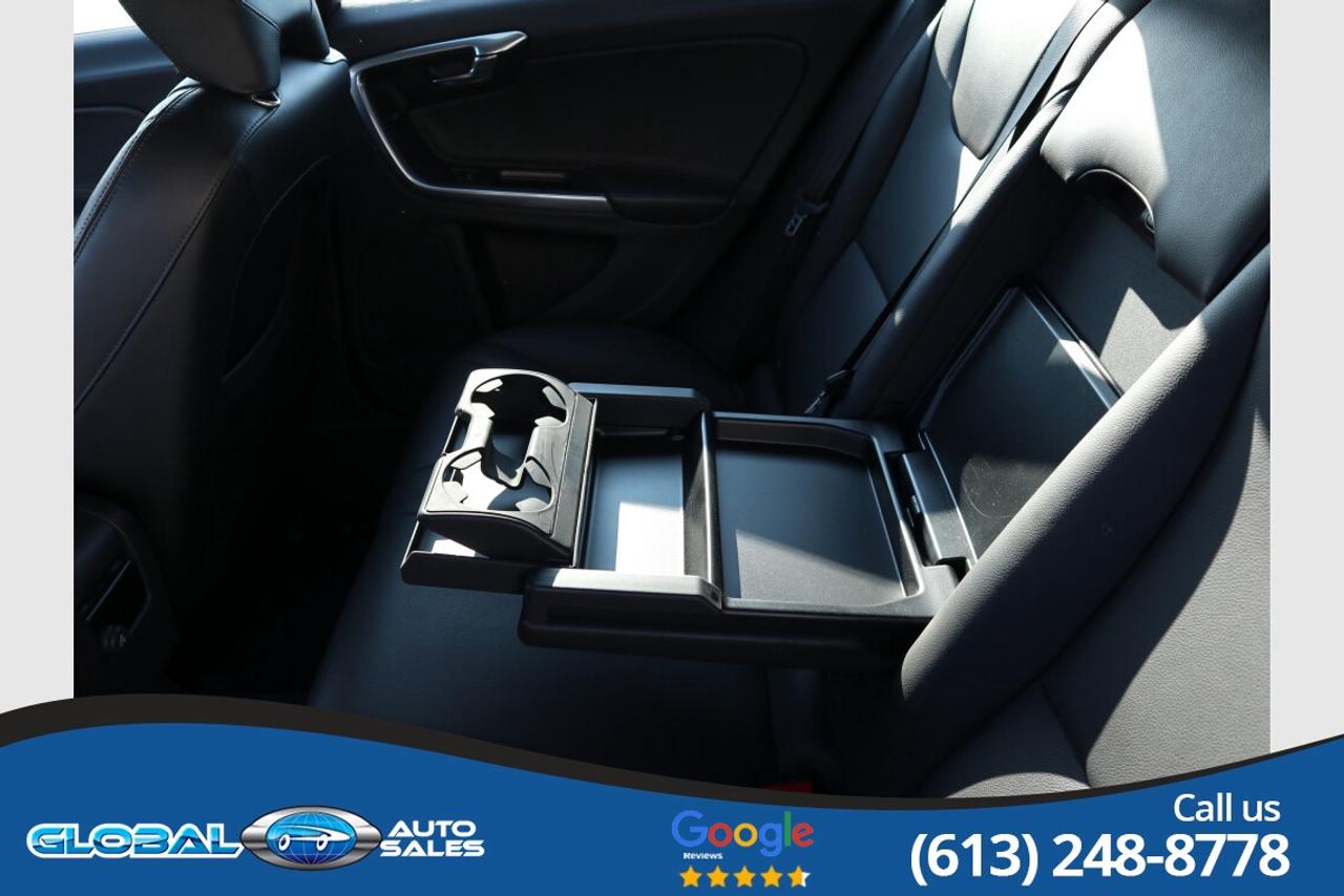 2017 Volvo V60 T5 Premier Photo