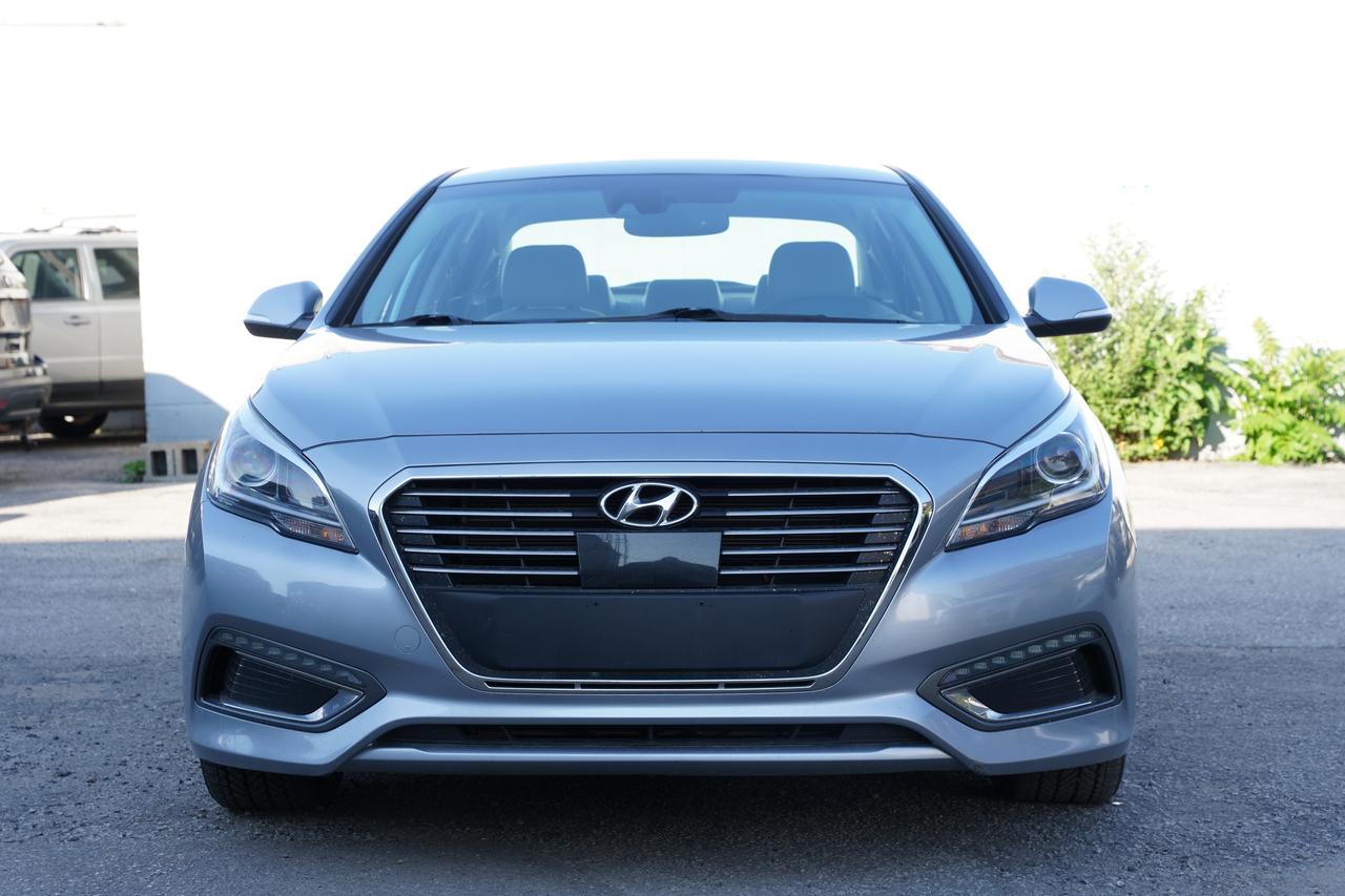2016 Hyundai Sonata Plug-In Limited/HYBIRD/NAV/CAMERA/NO ACCIDENTS Photo
